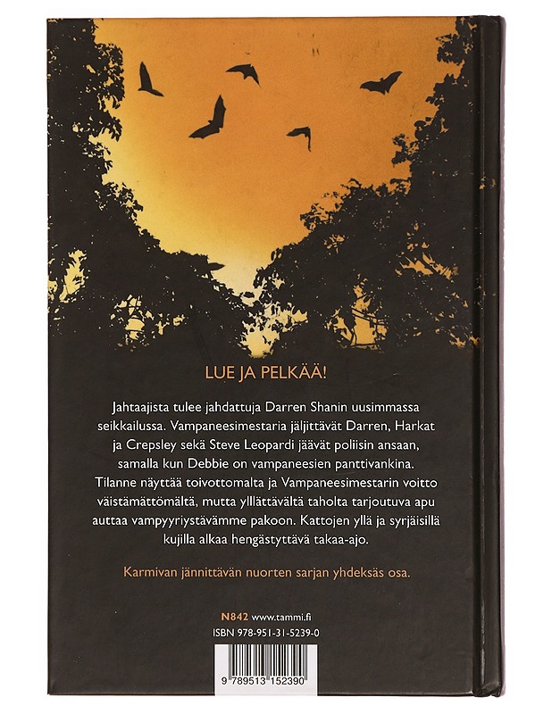 Taistelu aamunkoitteessa - Shan, Darren - Nuorten kirjat - 10105335774 - 1