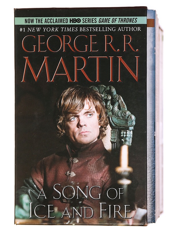 A Game of Thrones - George R. R. Martin - Romaanit ja novellit - 10105337731 - 0