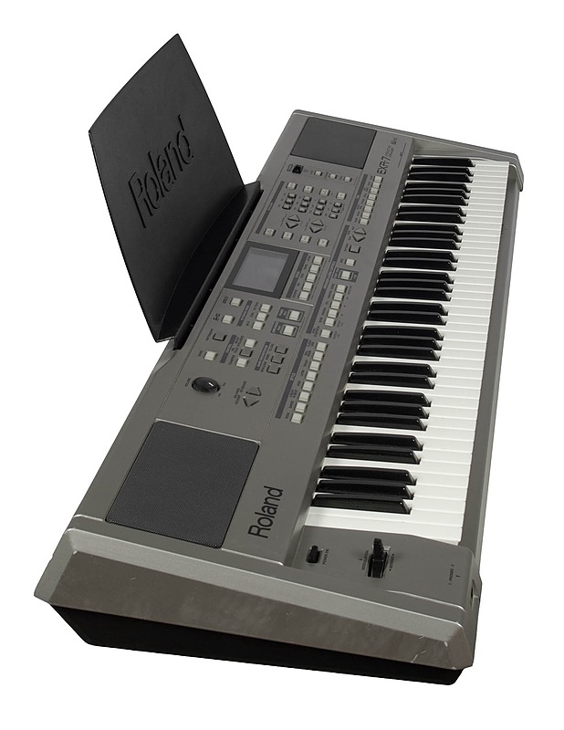 ROLAND EXR-7 kosketinsoitin - Soittimet - 10105341425 - 1