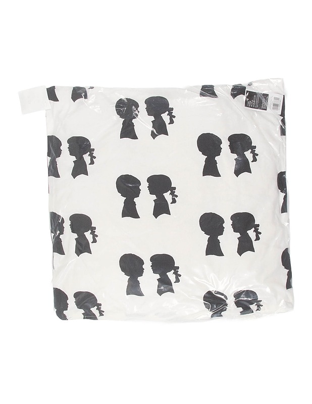 BOY MEETS GIRL tyyny, 50x50 cm  - Tyynyt ja peitot - 10105342189 - 1