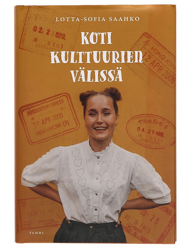 Koti kulttuurien välissä - Lotta-Sofia Saahko - Elämäkerrat ja muistelmat - 10105343013 - 0