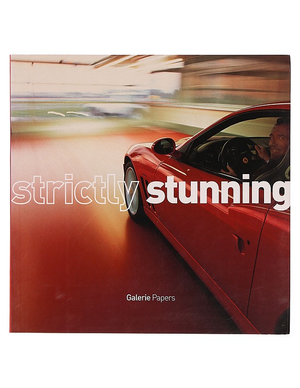 Strictly stunning : the best of the Galerie 15 Years contest - Evers, Conor - Tietokirjat ja oppaat - 10105344964 - 0