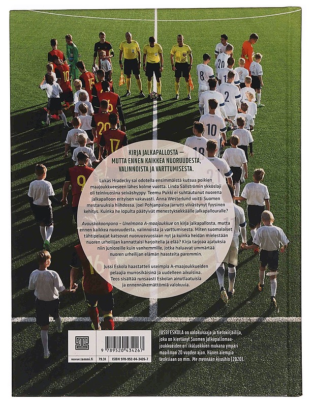 Avauskokoonpano : unelmana A-maajoukkue - Jussi Eskola - Elämäkerrat ja muistelmat - 10105349778 - 1