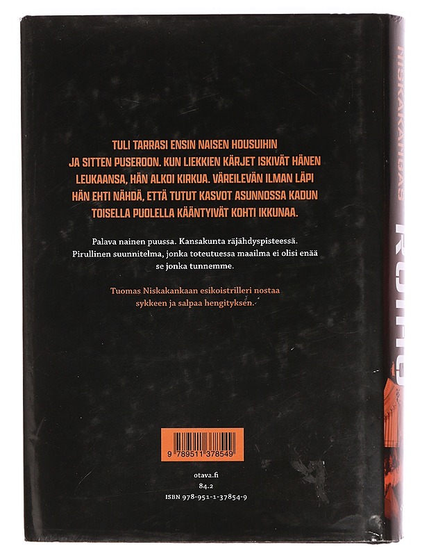 Roihu - Tuomas Niskakangas - Jännitys ja dekkarit - 10105356714 - 1