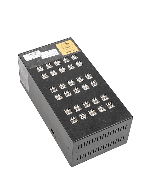 Moniliitäntäinen USB-latausasema - Tietokoneet - 10105358277 - 1