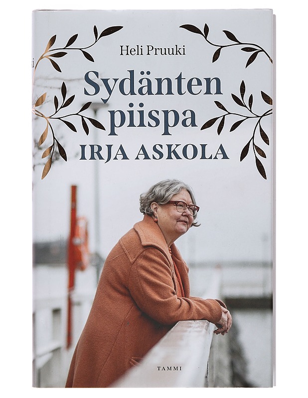 Sydänten piispa Irja Askola - Heli Pruuki - Elämäkerrat ja muistelmat - 10105359479 - 0