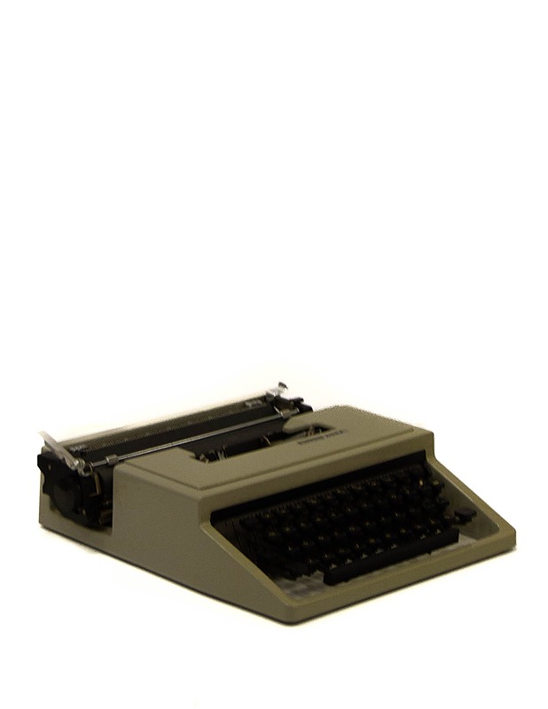 OLIVETTI Dora Kirjoituskone - Muu elektroniikka - 10105359563 - 2