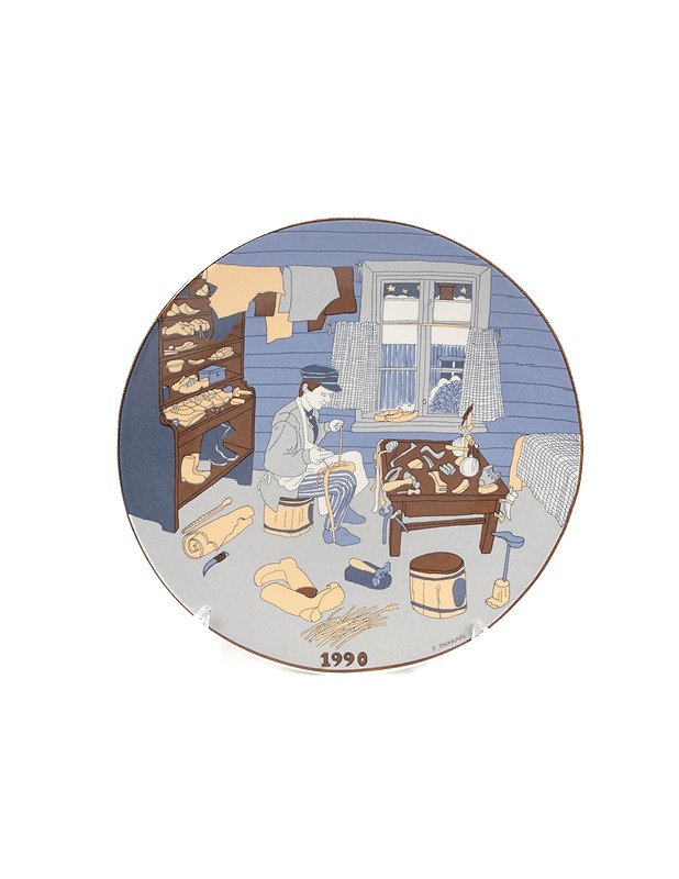 ARABIA Suutari seinälautanen, 1990 - Perinteiset käsityöammatit - Designsuosikit - 10105360696 - 0