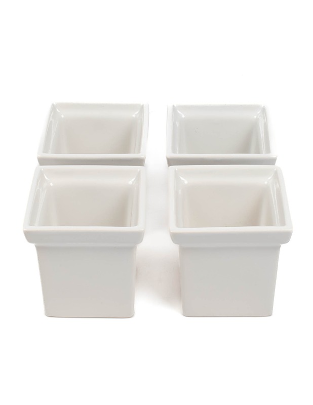 SKAGERAK Plint 4 tarjoiluastiat alustalla - Tarjoiluastiat - 10105362975 - 1