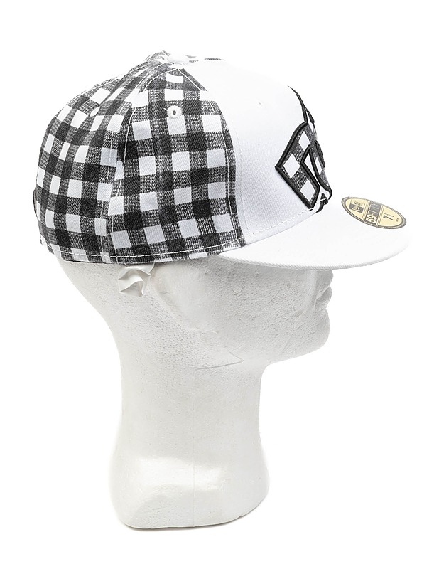 DC X NEW ERA lippis - Päähineet - 10105369239 - 1