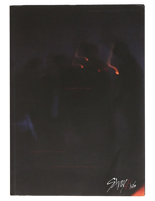 I am NOT - Stray Kids - Musiikki- ja elokuvakirjat - 10105369328 - 0