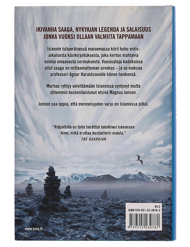 Varjojen saartama - Ridpath, Michael - Jännitys ja dekkarit - 10105370020 - 1