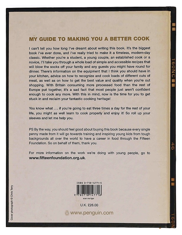 Cook with Jamie : my guide to making you a better cook - Oliver, Jamie - Ruokakirjat - 10105374330 - 1