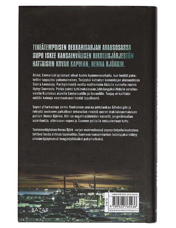Henna Björk : isku - Christian Rönnbacka - Jännitys ja dekkarit - 10105380462 - 1
