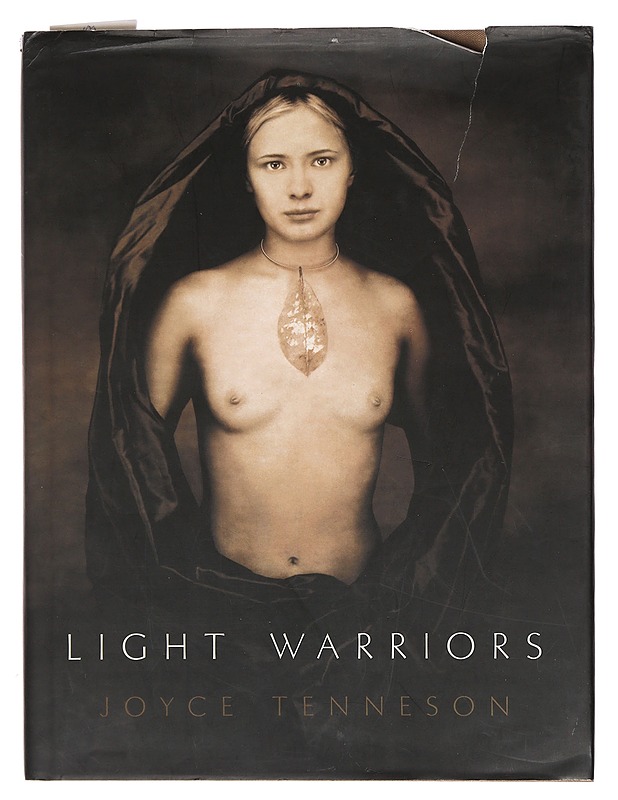 Light warriors - Tenneson, Joyce - Tietokirjat ja oppaat - 10105382817 - 0