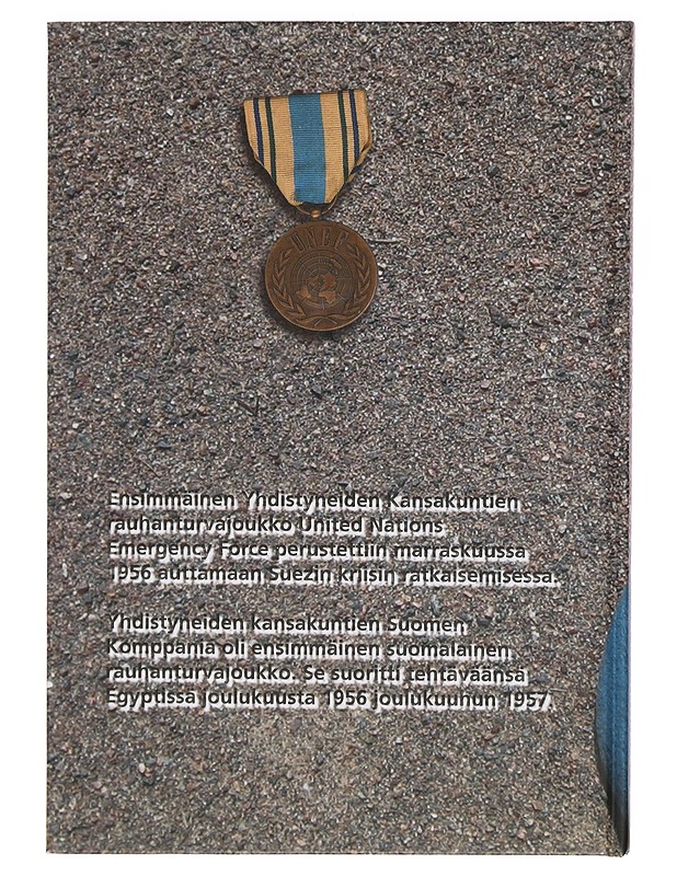 YK-Kenraalin puumiekka - Jorma Reinimaa - Historiakirjat - 10105388336 - 1