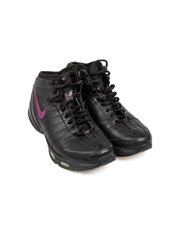 NIKE Air sisäliikuntakengät, 39 - Naisten kävelykengät ja tennarit - 10105389074 - 0