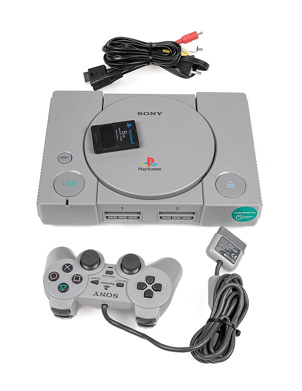 SONY PLAYSTATION pelikonsoli - Viihde-elektroniikka - 10105390238 - 0