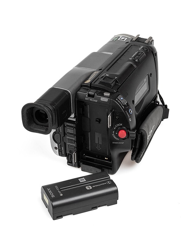 SONY DCR-TRV110E Digital Handycam videokamera - Muu elektroniikka - 10105390247 - 2