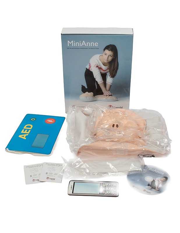 LAERDAL MiniAnne elvytysnukke - Muut urheiluvälineet ja vapaa-aika - 10105390633 - 0