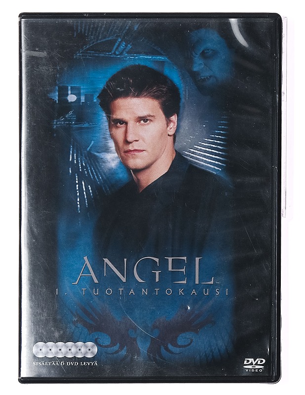 Angel: 1. tuotantokausi - DVD - DVD-elokuvat - 10105391073 - 0