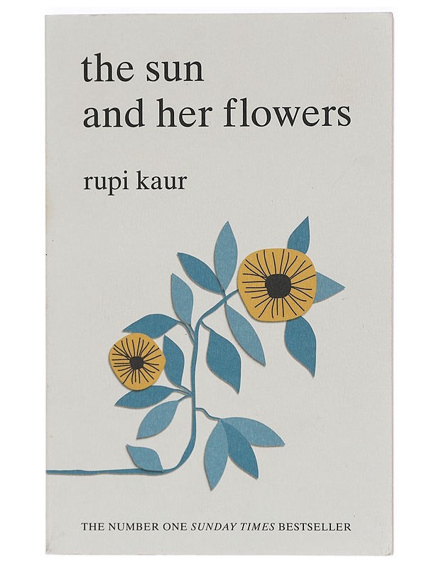 The sun and her flowers - Rupi Kaur - Runot ja näytelmät - 10105392973 - 0