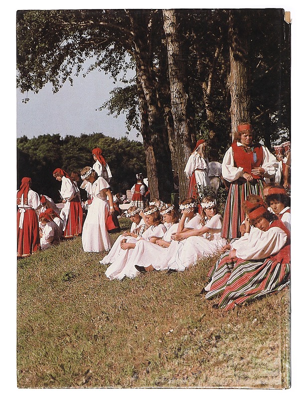 Läänemere paeselt rannalt Pesni s beregov Baltiki Songs from the Baltic coast -August Luur - Musiikki- ja elokuvakirjat - 10105393117 - 1