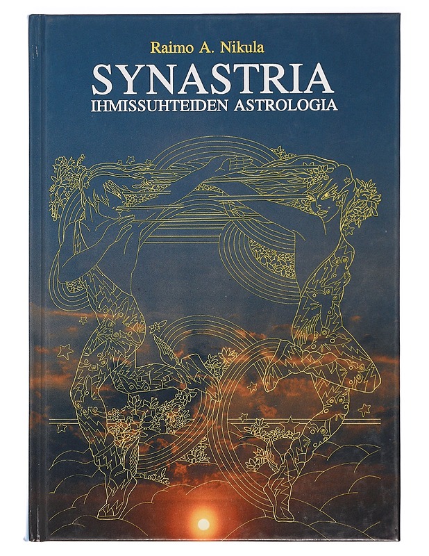 Synastria : ihmissuhteiden astrologia - Raimo A. Nikula - Tietokirjat ja oppaat - 10105394546 - 0