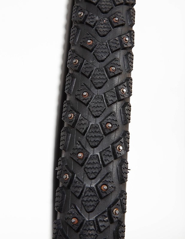 SCHWALBE Winter Plus Marathon polkupyörän nastarengas, 28" - Erikoispyörät - 10105396302 - 3