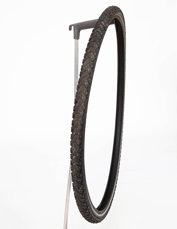 SCHWALBE Winter Plus Marathon polkupyörän nastarengas, 28" - Erikoispyörät - 10105396325 - 0