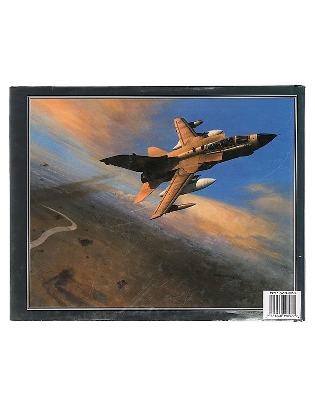 Classic RAF Battles from World War One to Present - Armitage, Michael - Historiakirjat - 10105396410 - 1