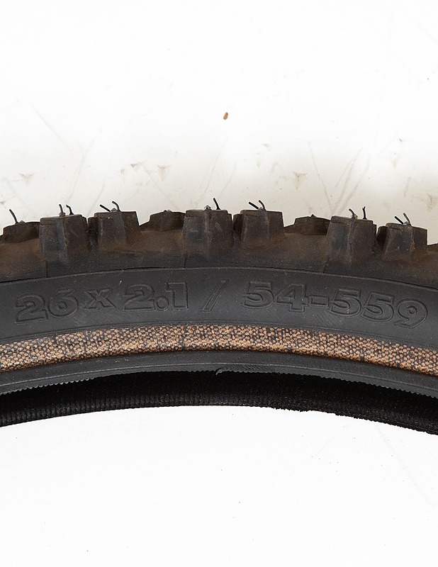 SUOMI TYRES Extreme polkupyörän nastarengas, 26" - Erikoispyörät - 10105399278 - 2