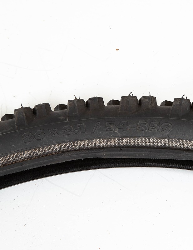 SUOMI TYRES Extreme polkupyörän nastarengas, 26" - Erikoispyörät - 10105399299 - 2