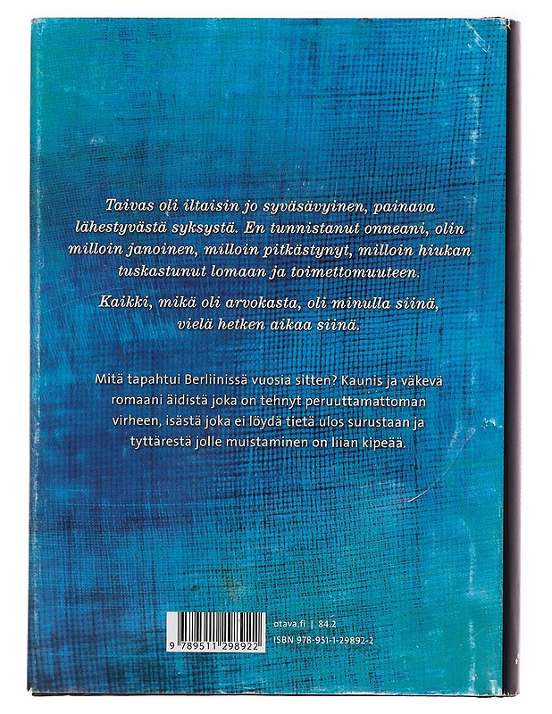 Paras mahdollinen maailma - Riikka Pulkkinen - Romaanit ja novellit - 10105399795 - 1