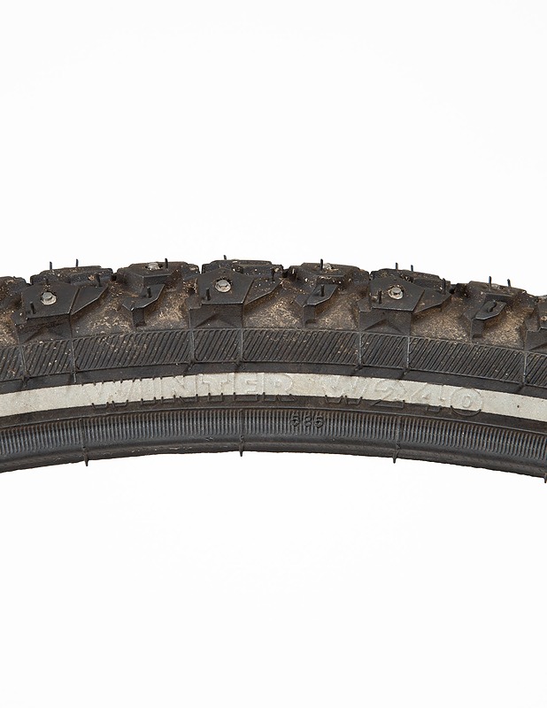 SUOMI Tyres Winter W240 nastarengas, 28" - Erikoispyörät - 10105399994 - 1