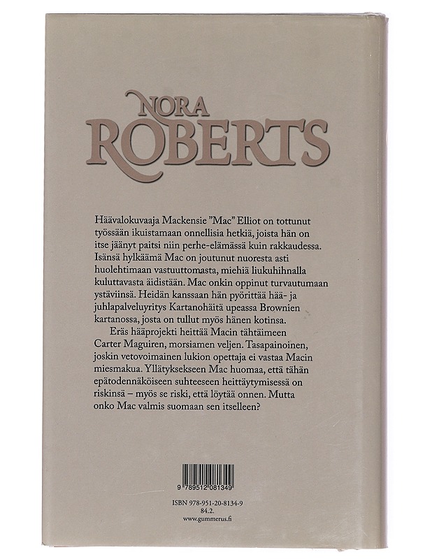 Jotain uutta - Roberts, Nora - Romaanit ja novellit - 10105400491 - 1