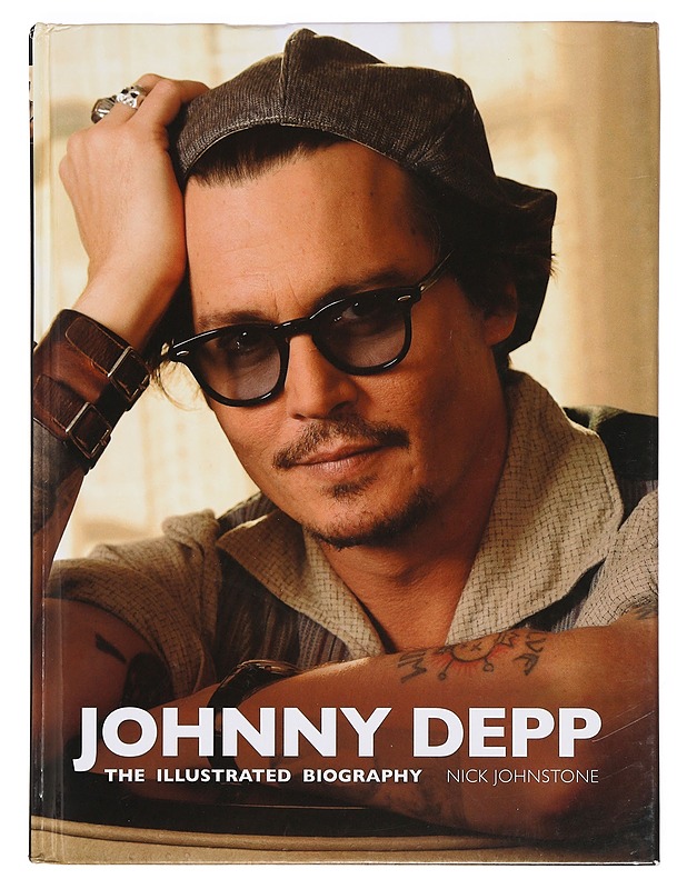 Johnny Depp : the illustrated biography - Nick Johnstone - Elämäkerrat ja muistelmat - 10105400787 - 0
