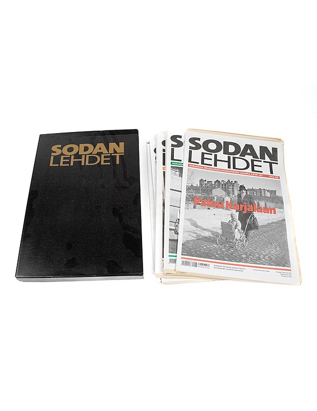 Sodan lehdet : kokoelma sanomalehtiä vuosilta 1939-45 osat 1-52 Koteloita 4 kpl - Lehdet - 10105402007 - 8