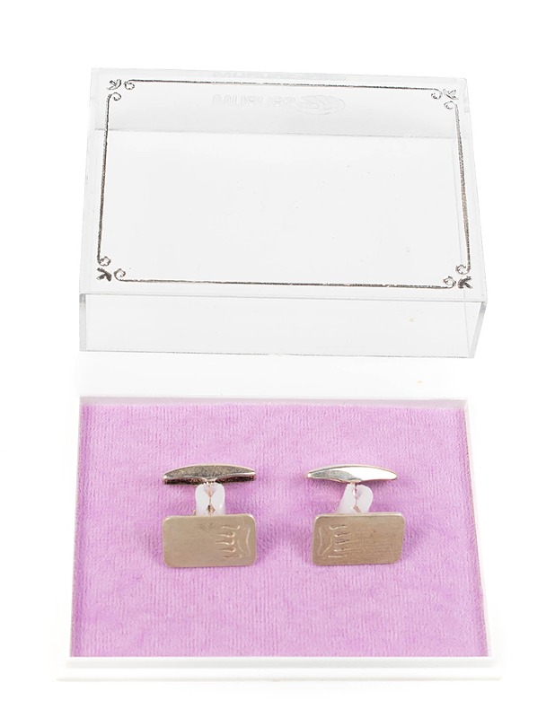 Hopeiset kalvosinnapit - Korut - 10105402379 - 0