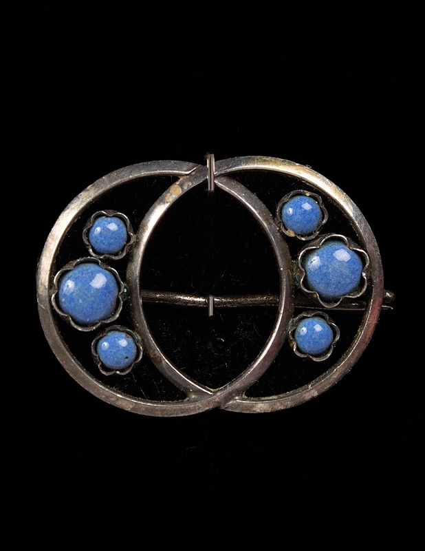 Hopeinen rintakoru - Korut - 10105402385 - 1