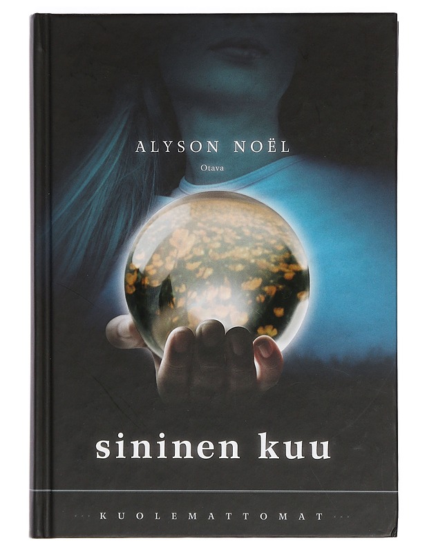 Sininen kuu - Noël, Alyson - Fantasia- ja scifi - 10105402963 - 0