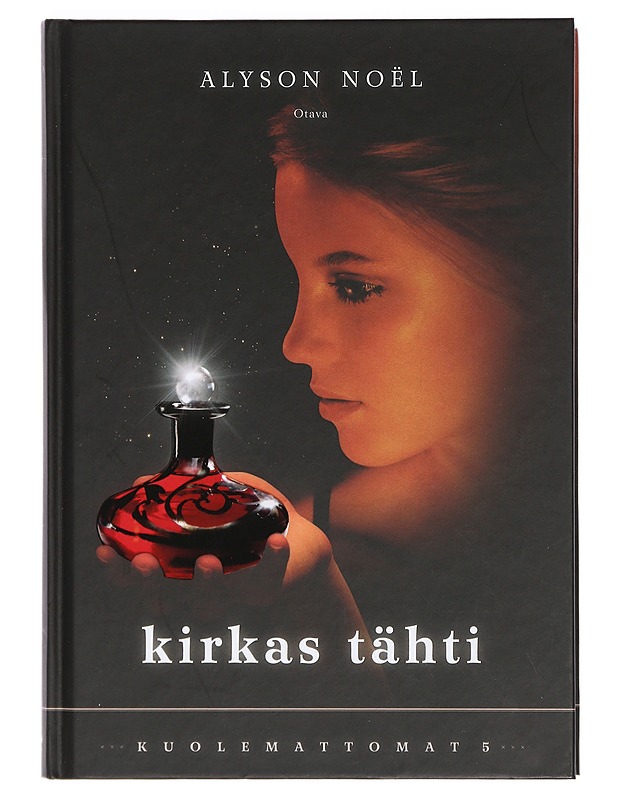 Kirkas tähti - Noël, Alyson - Fantasia- ja scifi - 10105402965 - 0