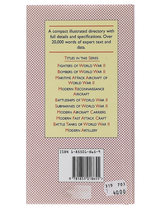 An illustrated data guide to submarines of World War II - Chant, Christopher - Tietokirjat ja oppaat - 10105403160 - 1