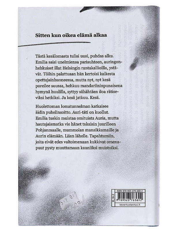 Kunnes kukkivat puut - Elina Annola - Romaanit ja novellit - 10105404742 - 1