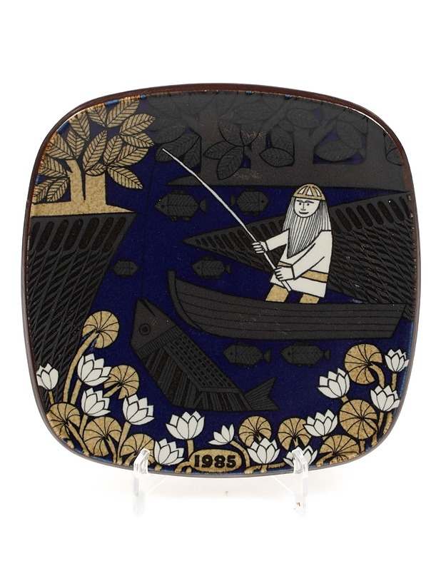 ARABIA Kalevala vuosilautanen 1985 - Designsuosikit - 10105405862 - 0