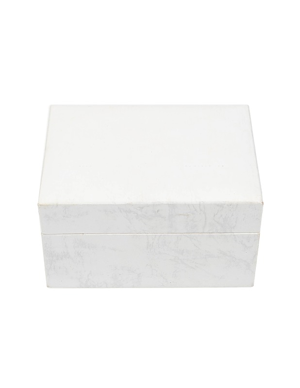 O.N.E. rannerengas - Korut - 10105405947 - 2