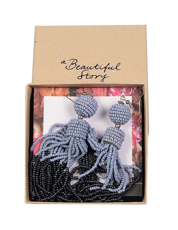 A BEAUTIFUL STORY korvakorut - Korut - 10105406077 - 0