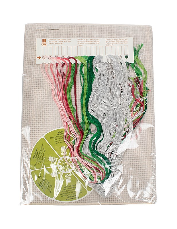 Kaitaliina kirjontatyö - Käsityö - 10105406630 - 1