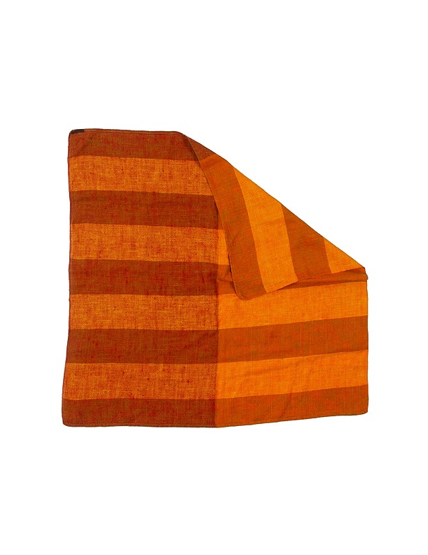 TAMPELLA Halla retro pöytäliina, 88 x 88 cm - Pöytäliinat - 10105406877 - 1