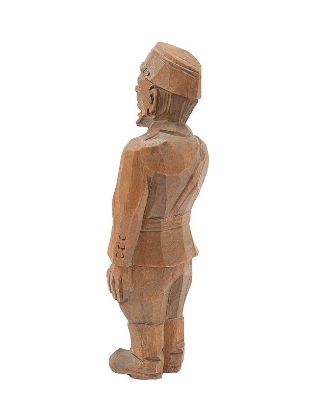 Puuveistos, sotamies, II laatu - Koriste-esineet - 10105408058 - 1